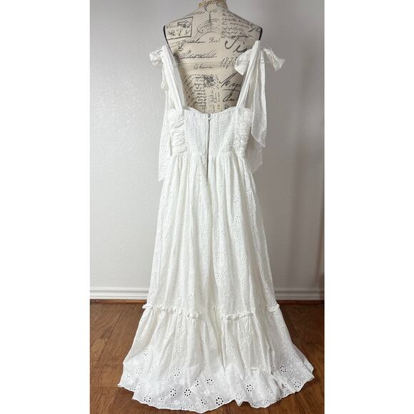 Petal & Pup White Maxi Dress - Picture 5 of 11